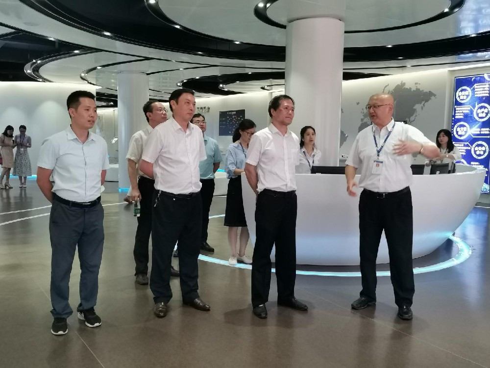 江西省科協(xié)黨組書記、副主席羅瑩蒞臨憶源科技調(diào)研指導(dǎo)
